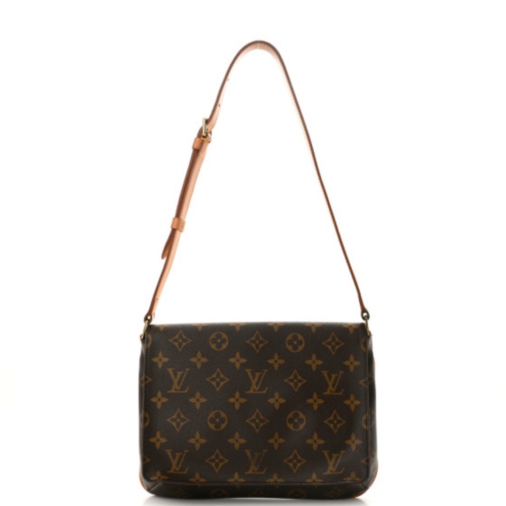 Authentic vintage Louis Vuitton. Used but in good condition